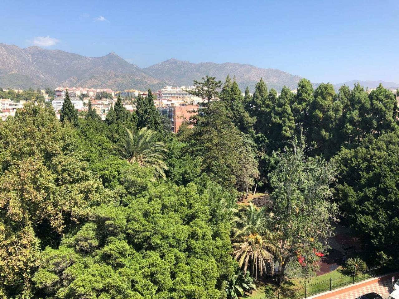Eden Roc II Apartment Marbella Bagian luar foto
