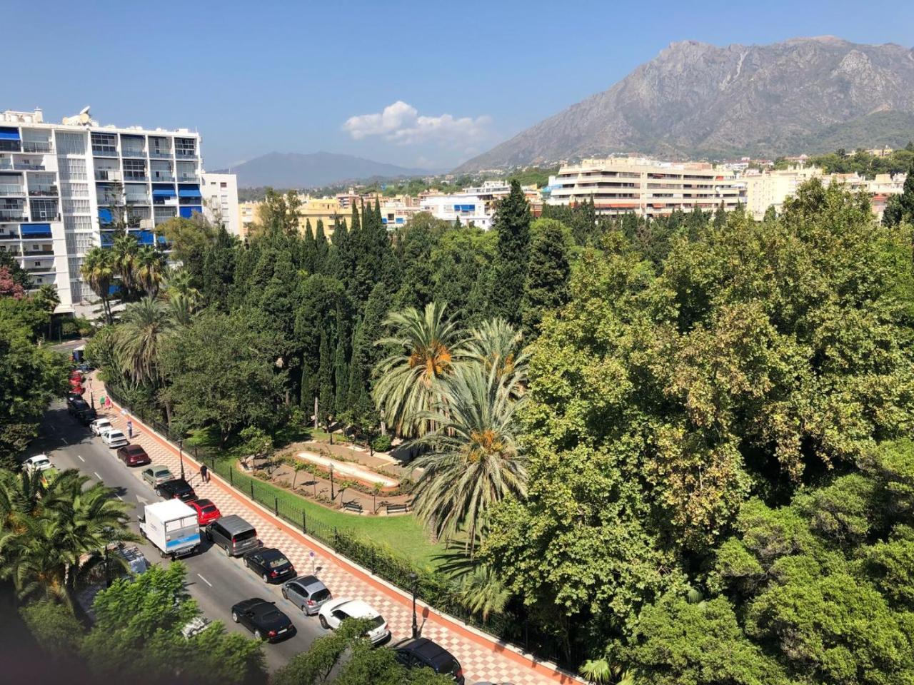 Eden Roc II Apartment Marbella Bagian luar foto